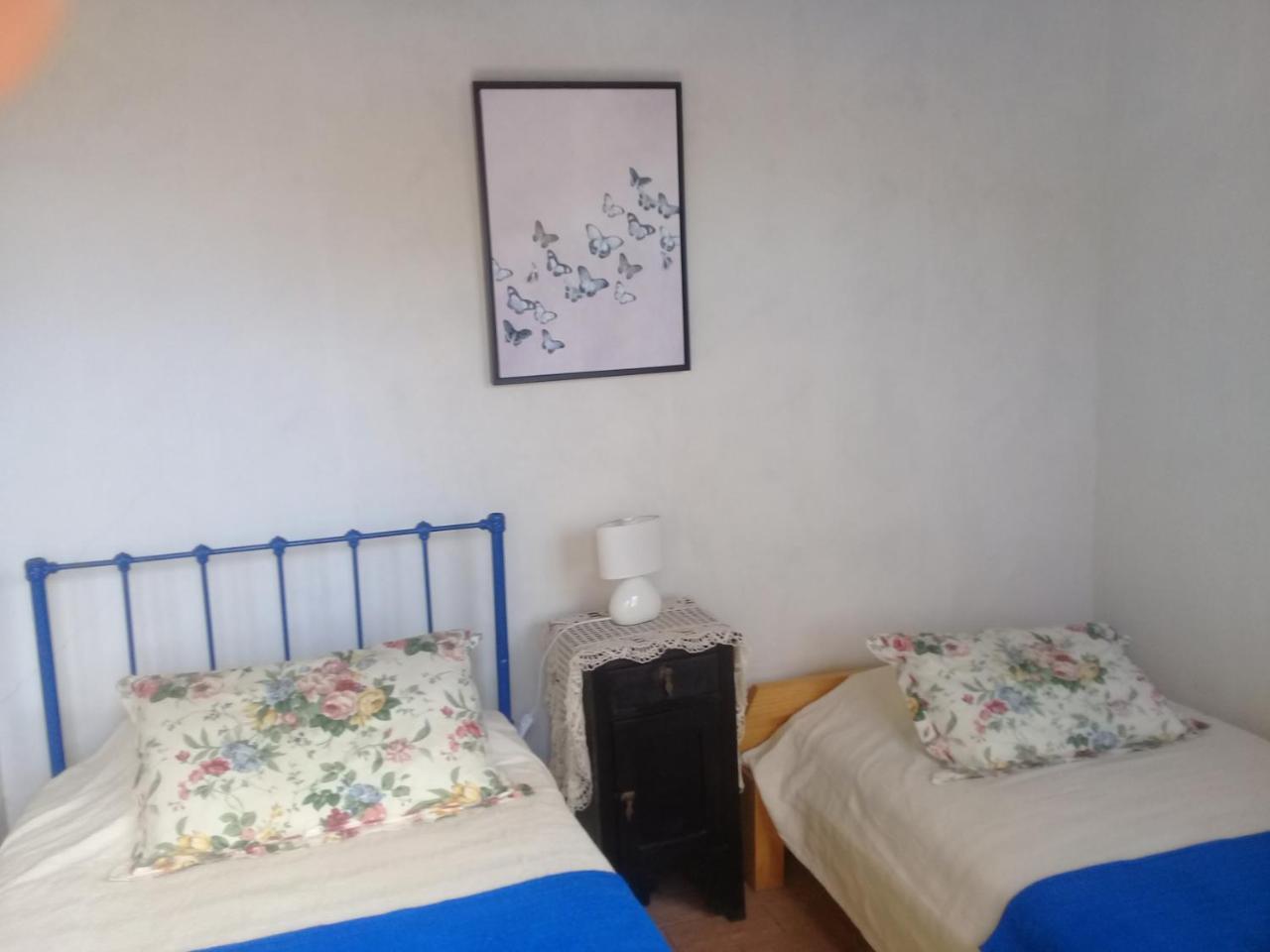 Hostal Del Ingles فيتشوكين المظهر الخارجي الصورة